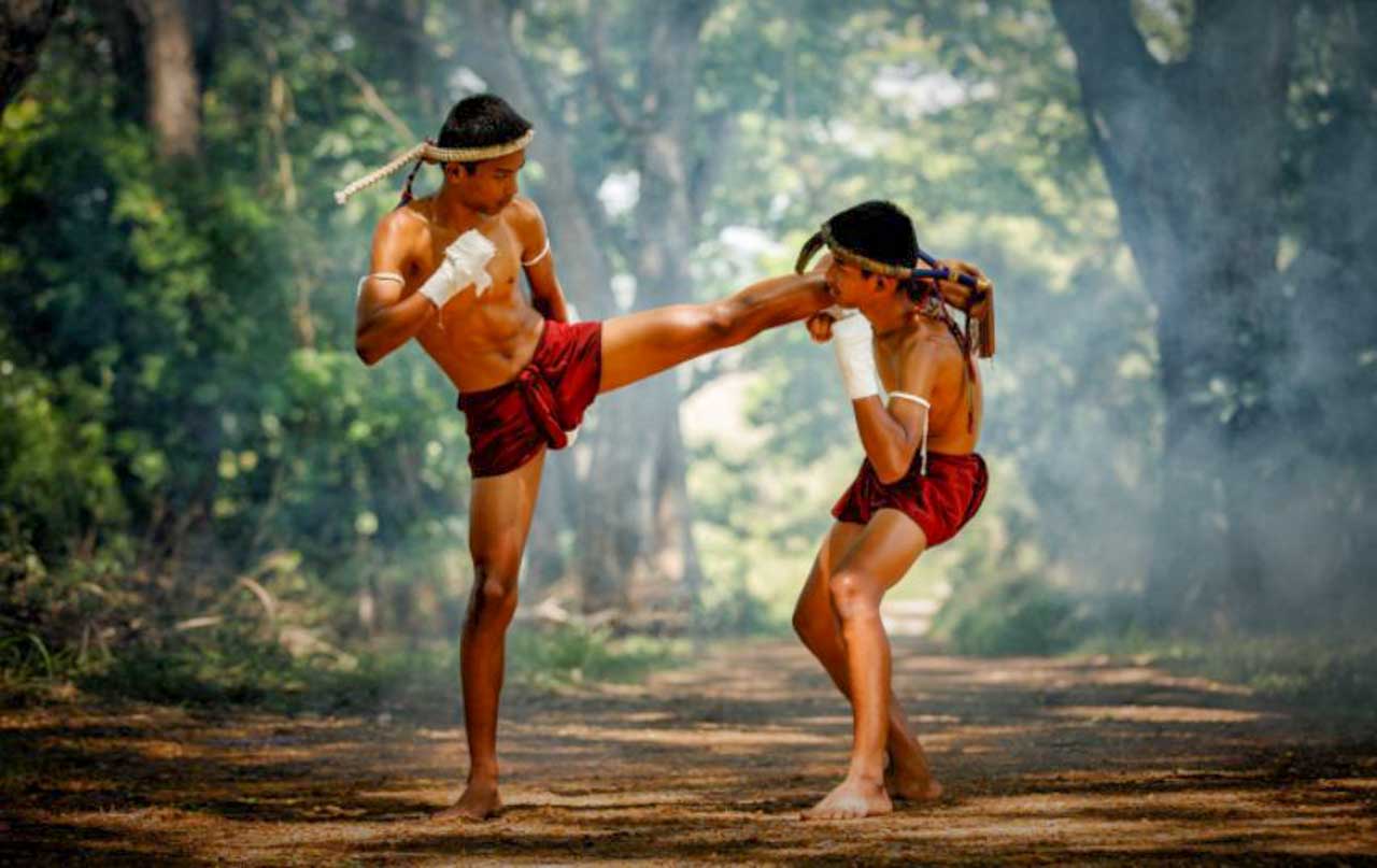 Muay Thai, suas técnicas e os benefícios para o corpo feminino