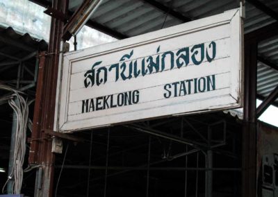 Passeio pelos mercados de Bangkok - mercado do trem, Maeklong