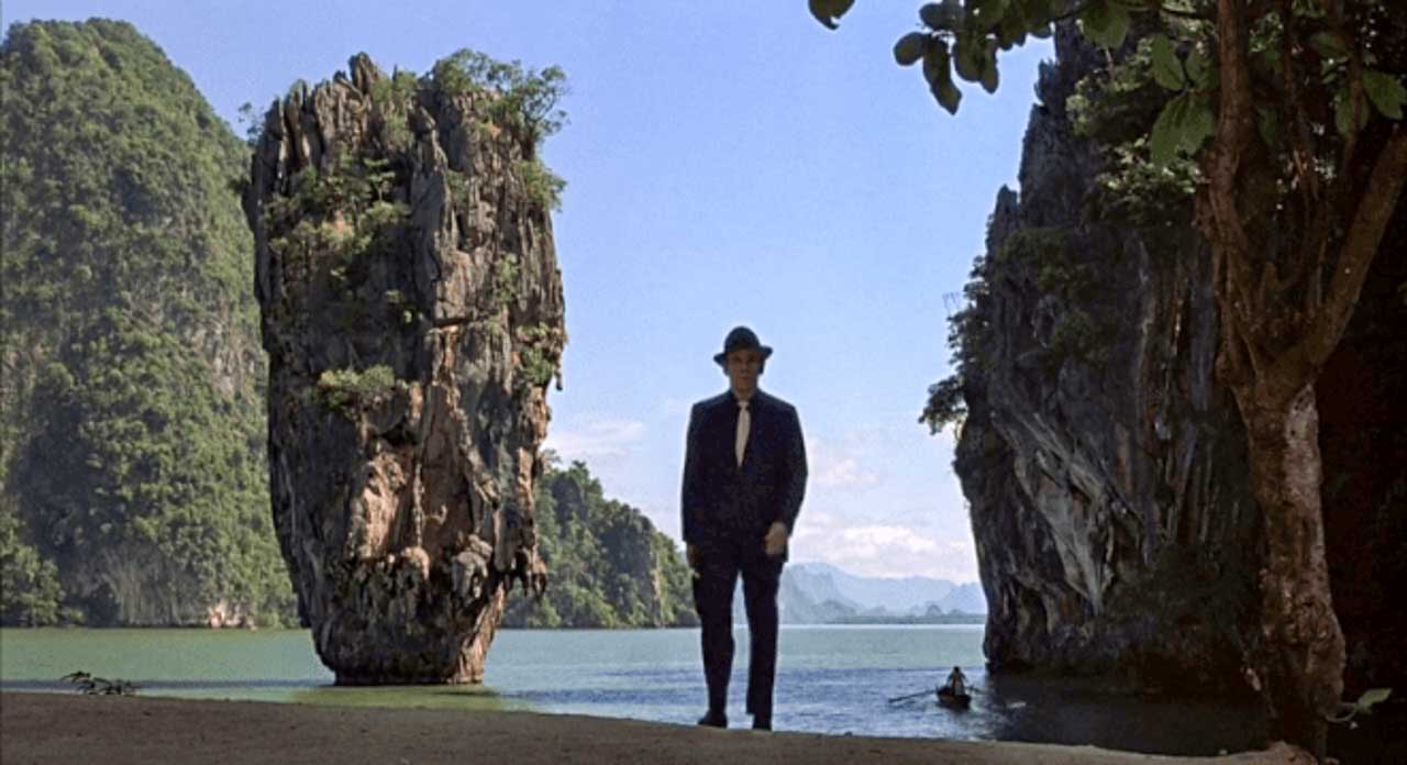 A famosa James Bond Island sendo usada no filme 007 – O Homem da Pistola Dourada.