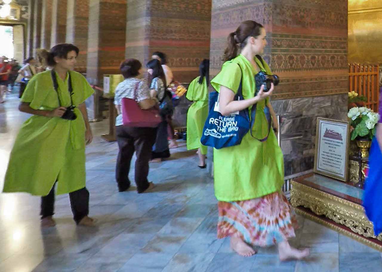 Look estilo que alguns templos da Tailândia emprestam para os turistas.